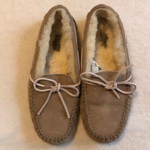 UGG Australia Dakota Moccasins